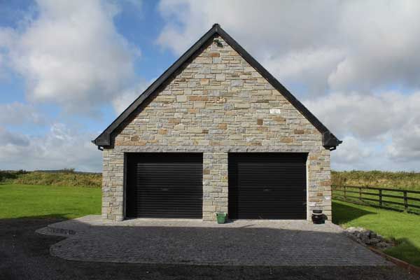 Grey & brown sandstone mixed with limestone