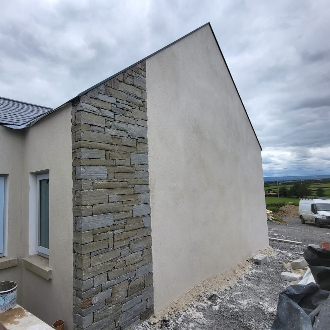 Grey sandstone feature wall with various tones and shades 