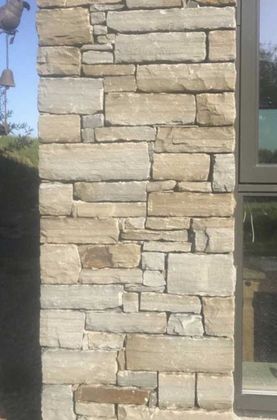 Grey sandstone laid in traditional dry Joint